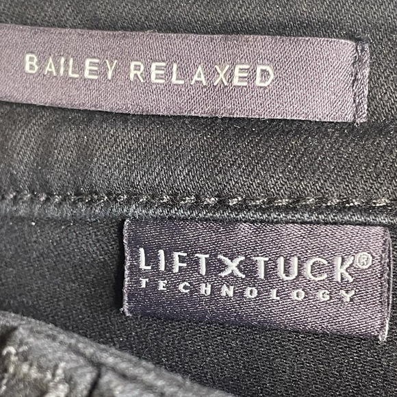 NYDJ Bailey Relaxed Jeans 14 Stretch Black Straight Leg Lift Tuck Ankle Jeans - Picture 10 of 16